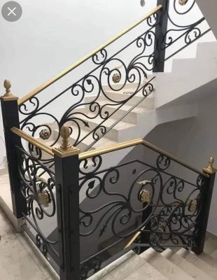 thi công lan can cầu thang sắt tại xuyên mộc